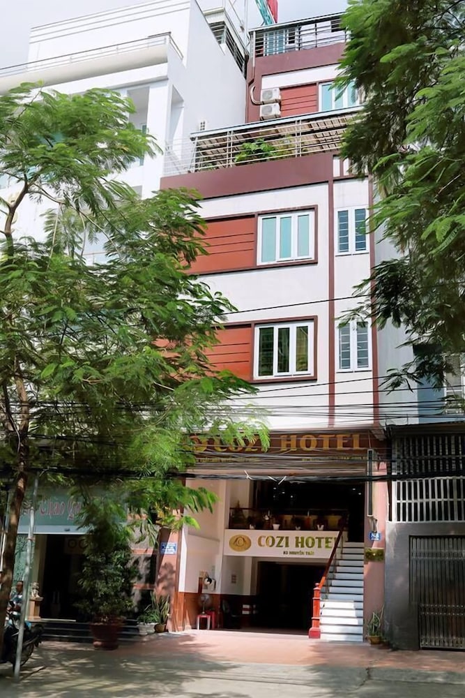 Cozi Hotel