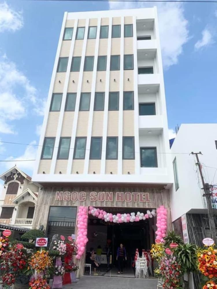 Hotel Ngoc Son Hotel