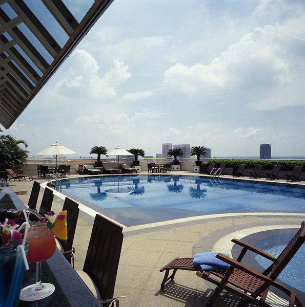 Sofitel Saigon Plaza