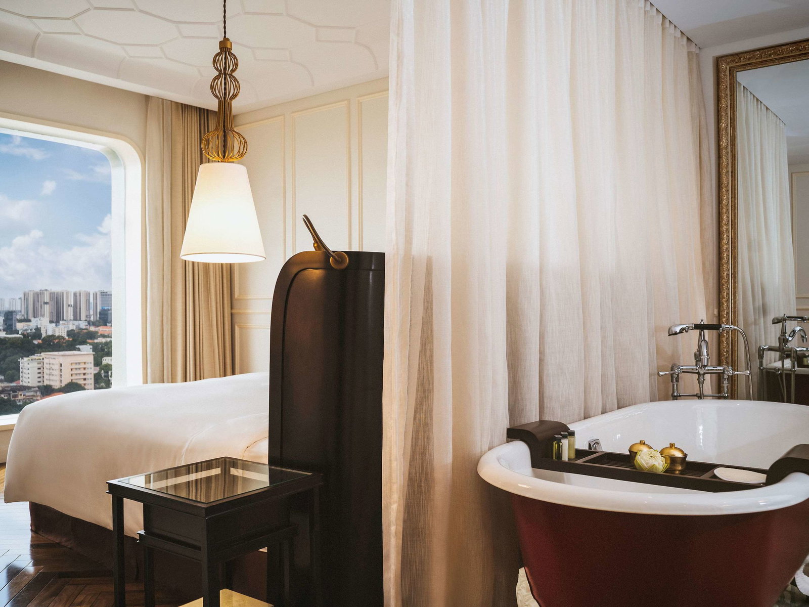 Hotel Des Arts Saigon