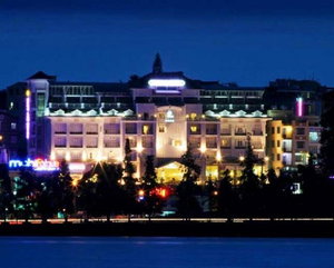 Hotel Ttc Hotel Premium Ngoc Lan cazare Da Lat