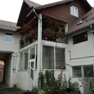 Hotel Vila Nely cazare Rasnov