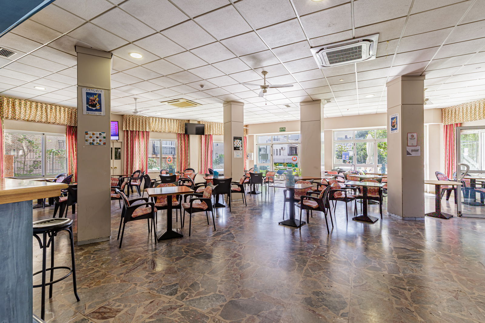 Hotel Doramar Apartments