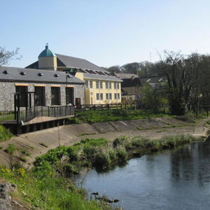 Hotel The Court Yard Hotel cazare Dublin