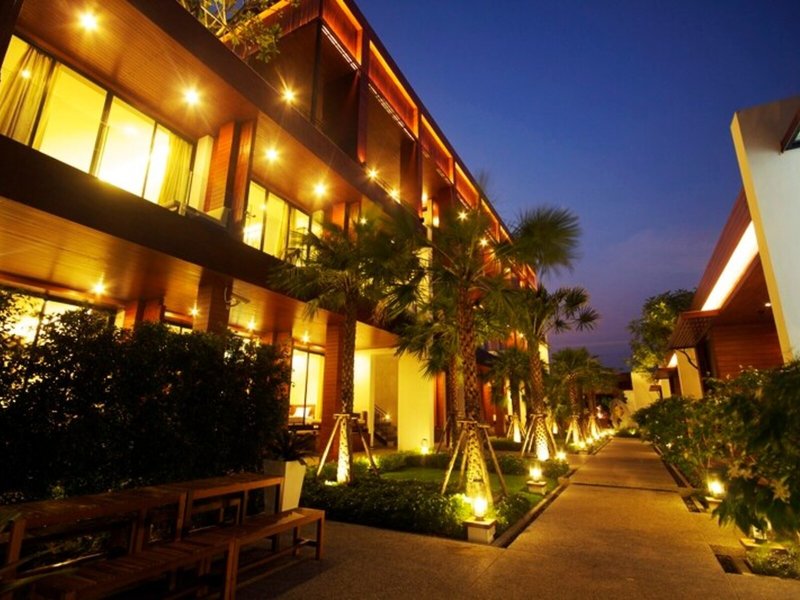 Hotel Tri-Shawa Resort