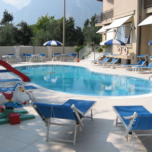 Hotel Angelini cazare Nago-Torbole