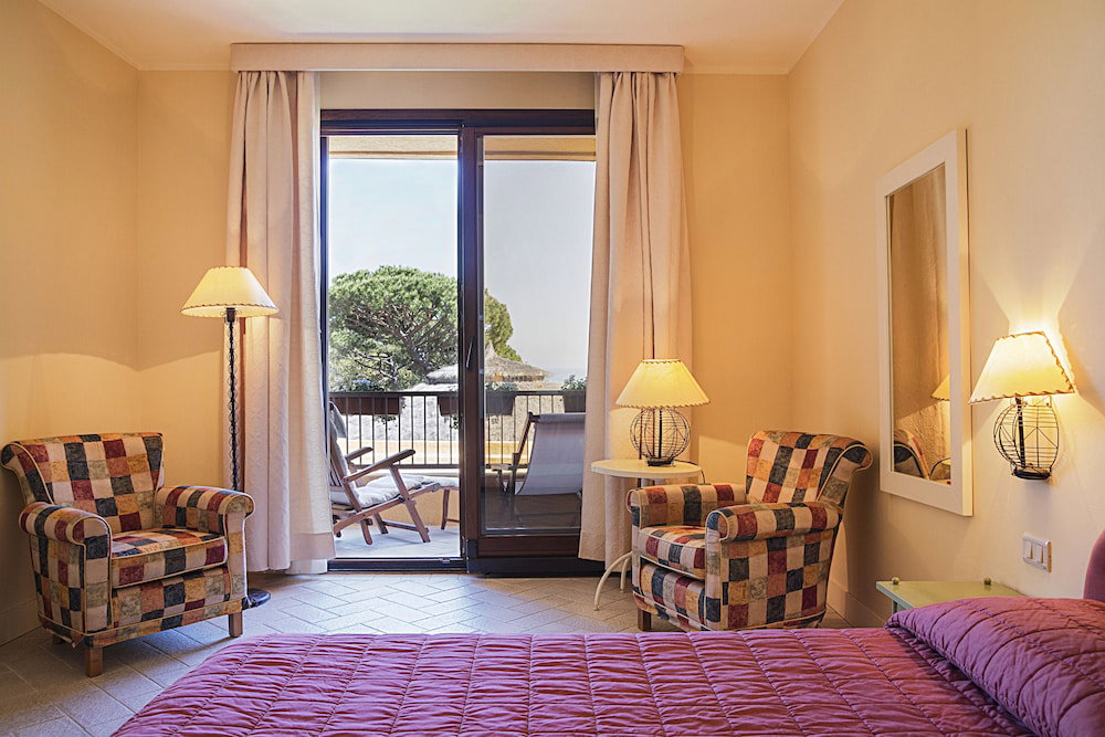 Hotel Roccamare Resort - Casa Di Ponente
