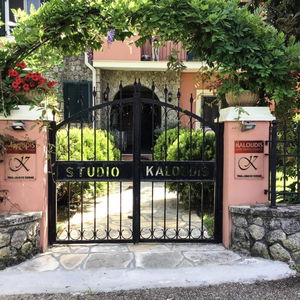 Hotel Kaloudis Apartments & Studios cazare Dassia
