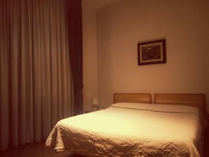 Hotel Caporal cazare Minori