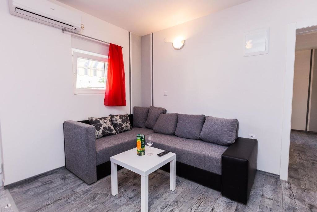 Hotel Apartments Lemmy