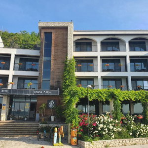 Hotel Regina Maria Spa cazare Balchik