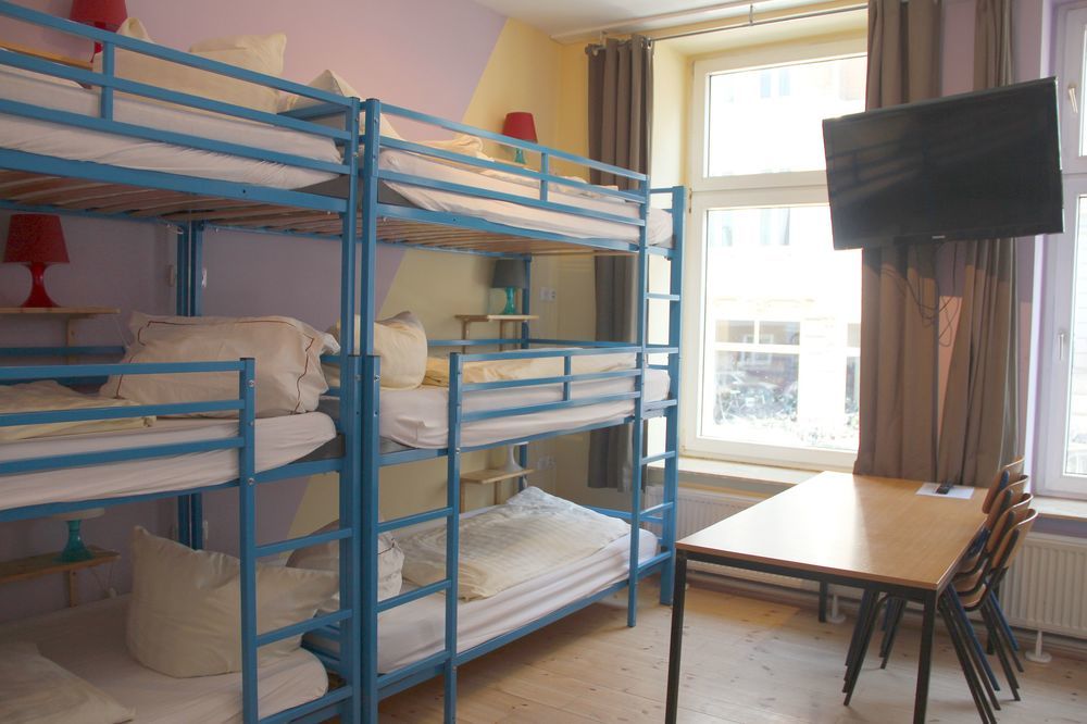 Hotel Buch-Ein-Bett Hostel