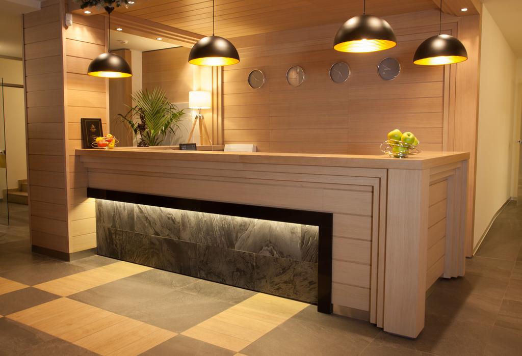 Amira Hotel