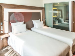 Hotel Novotel Sofia cazare Sofia