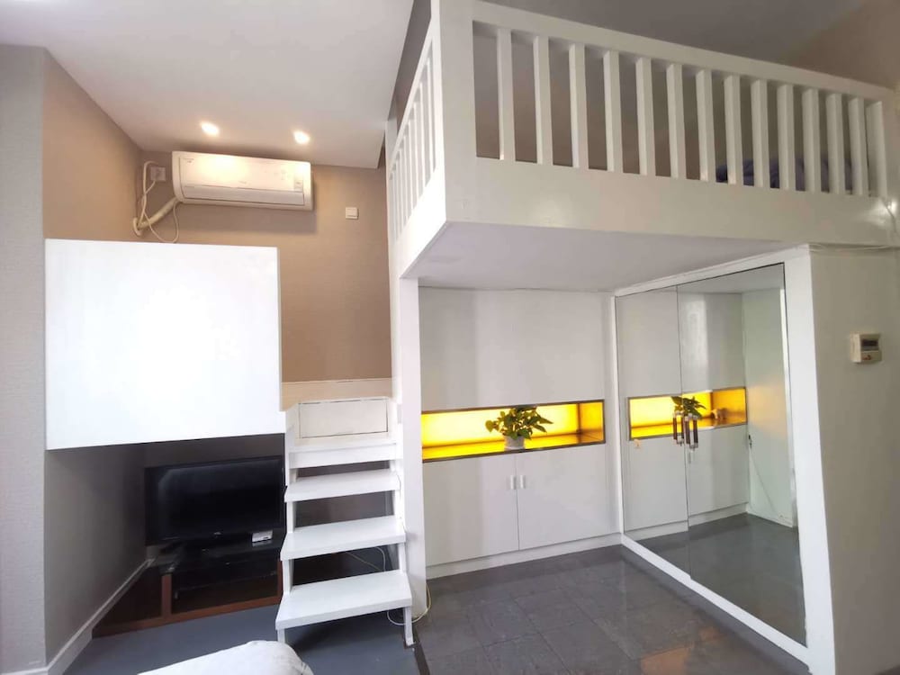 Hotel Bs Service Apartment Hotel