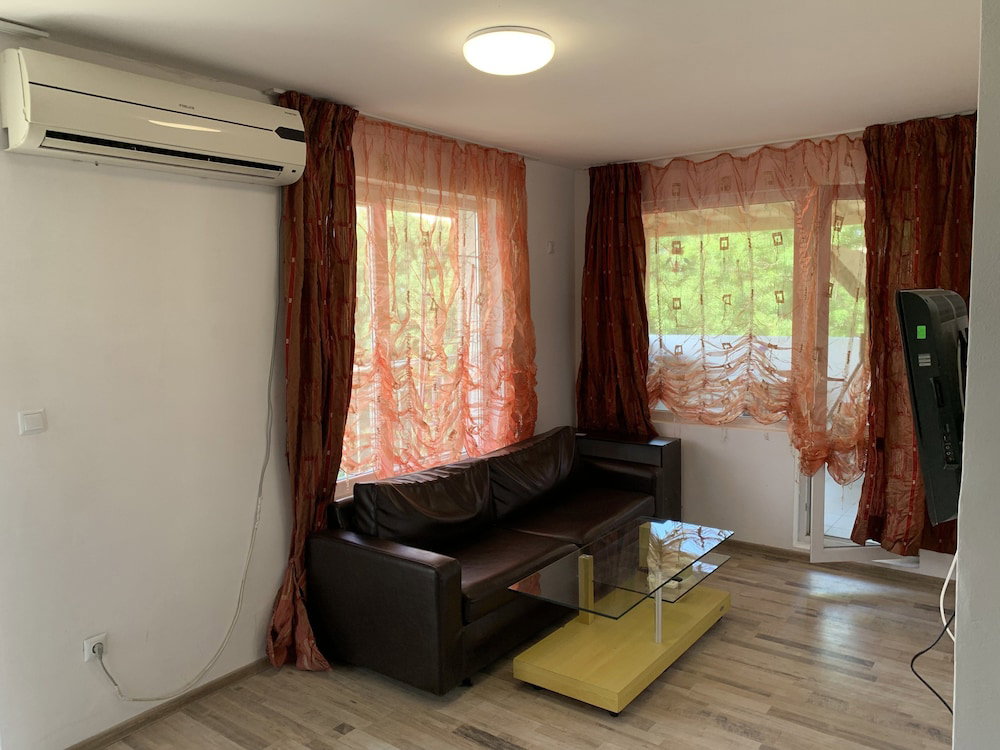 Samuil Apartments