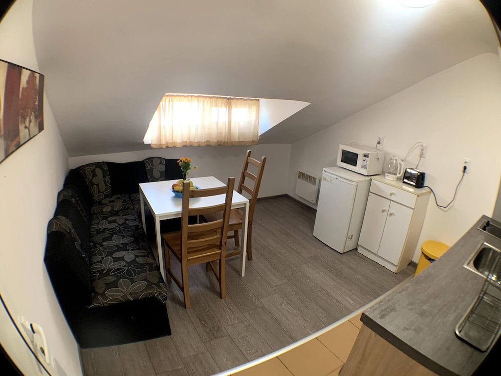 Samuil Apartments