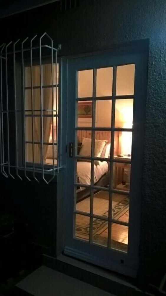 Hotel Brookdale House