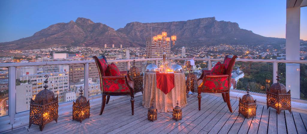 Hotel Taj