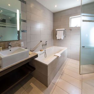 Hotel Doubletree By Hilton Cape Town - Upper Eastside cazare Cape Town