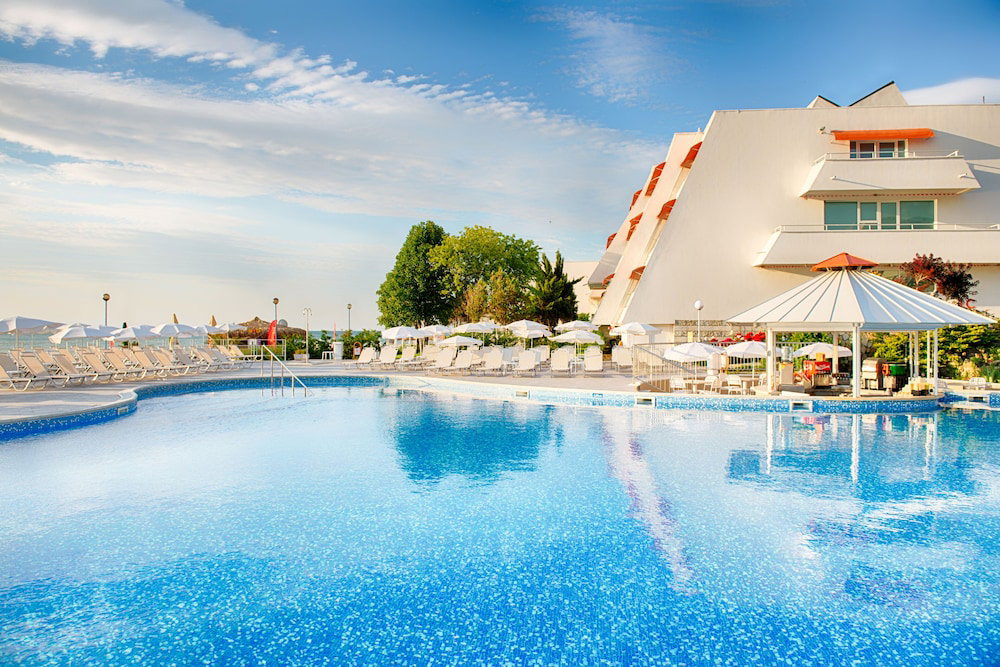 Aluasun Helios Beach – All Inclusive