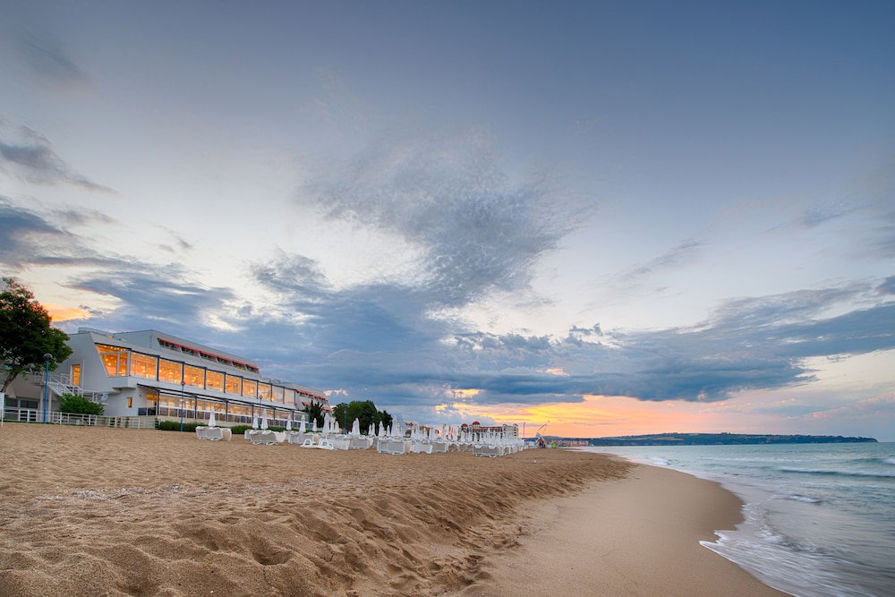 Aluasun Helios Beach – All Inclusive