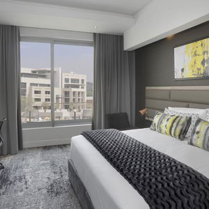 Hotel The Capital Menlyn Maine cazare Pretoria