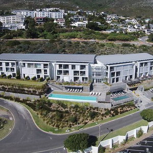 Hotel The Crystal cazare Cape Town