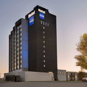Hotel Travelodge By Wyndham Hotel & Convention Centre Quebec City cazare Quebec