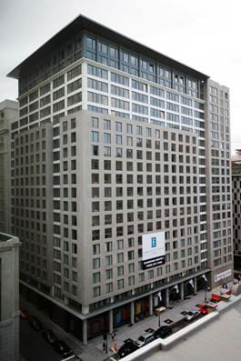 Hotel Embassy Suites By Hilton Montreal
