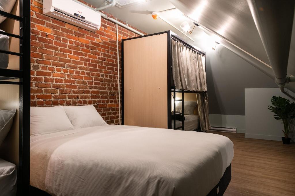 Hotel Qbeds Hostel