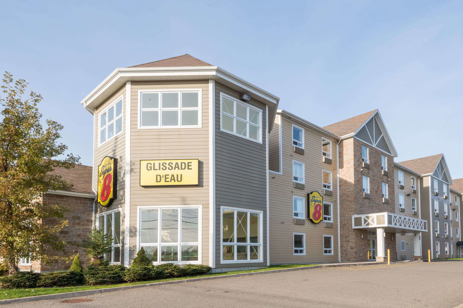 Hotel Super 8 By Wyndham Quebec City