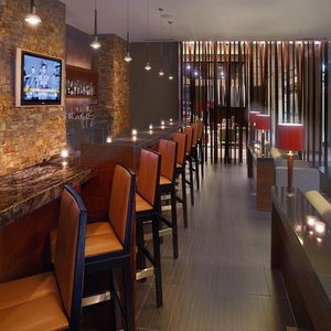 Hotel Novotel Montreal Airport cazare Montreal