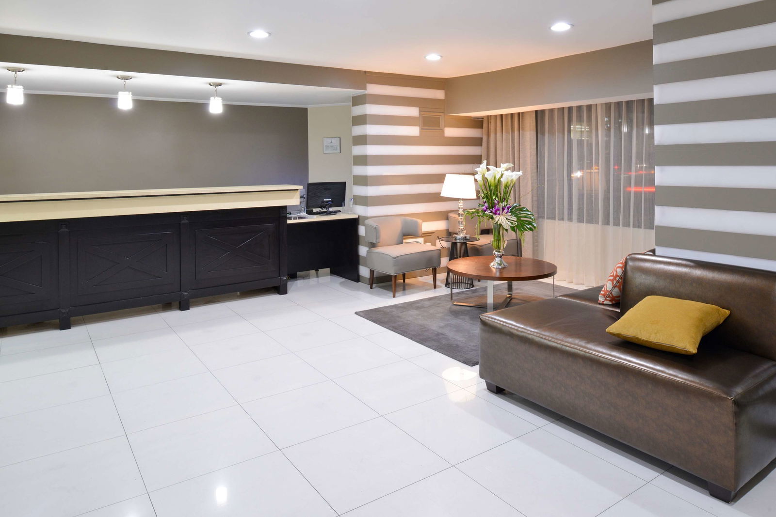 Hotel Best Western Plus La Mid-Town Hotel