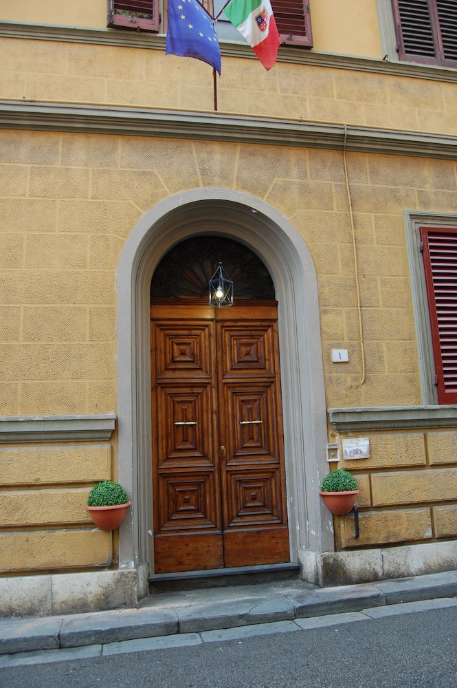 Hotel Antica Piazza Dei Miracoli B&B