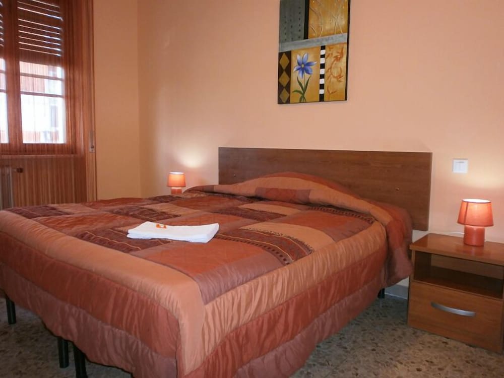 Airport Pisa Rooms Comfort
