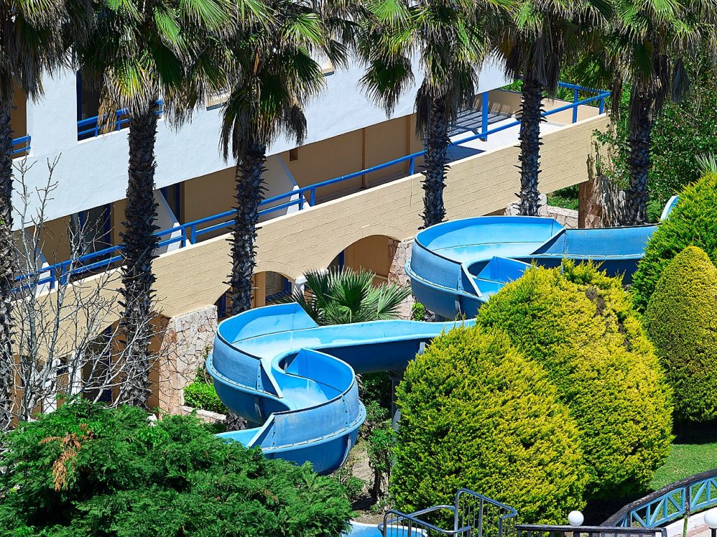Atlantica Amilia Mare