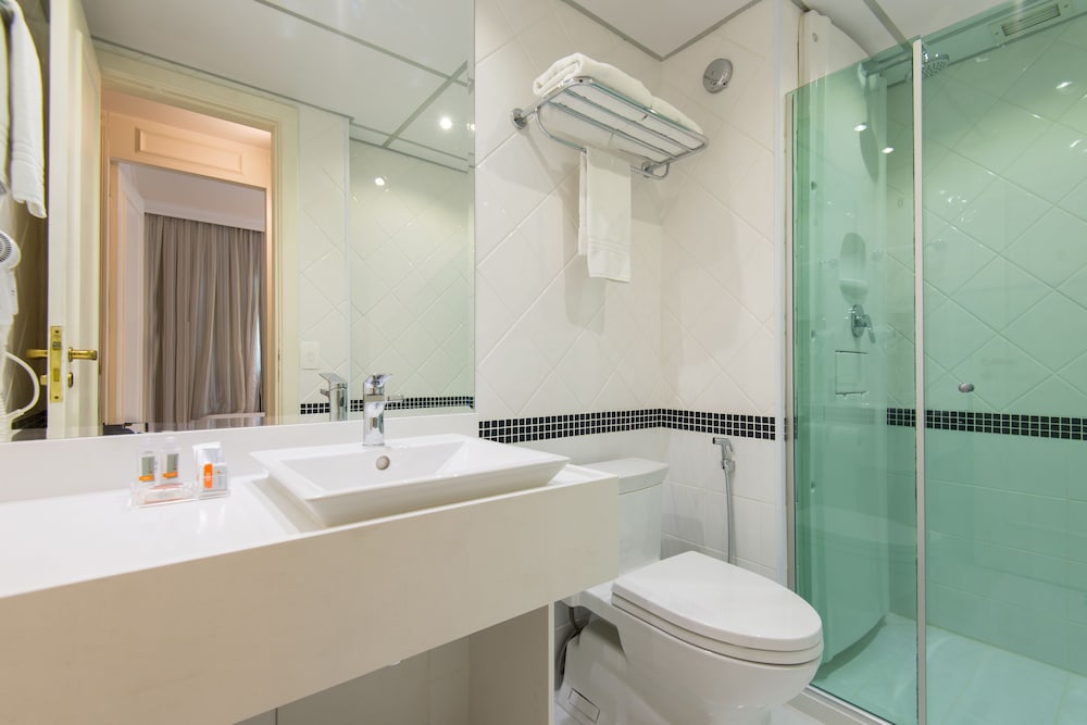 Hotel Intercity The Universe Paulista