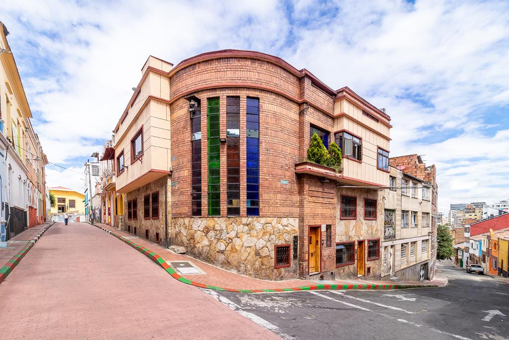 Hotel Ayenda Casa Candilejas
