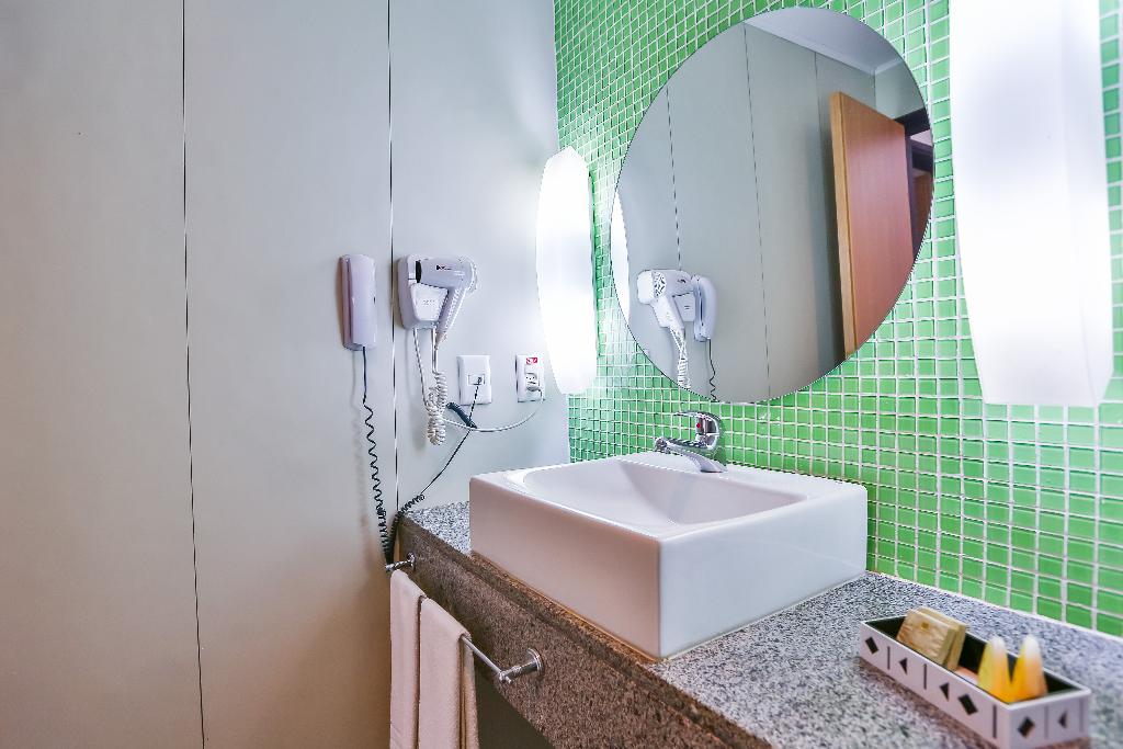 Hotel Manhattan Plaza