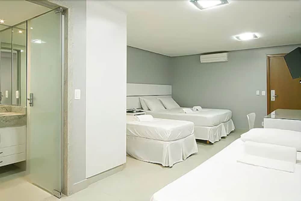 Hotel Brisa Tower Hotel