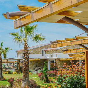 Hotel Akrolithos Luxury Suites cazare Nea Flogita