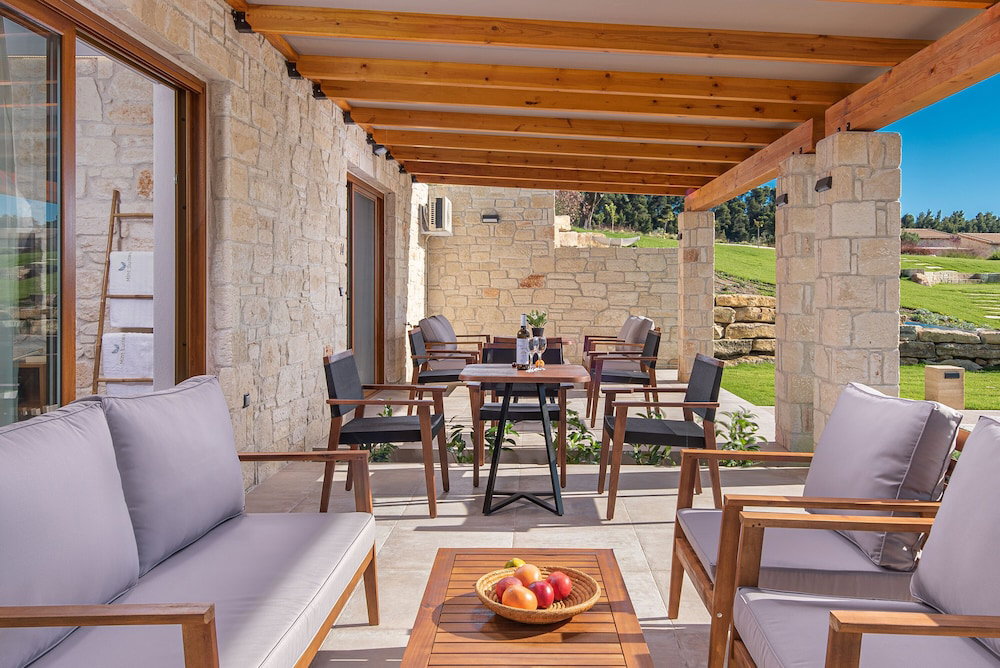 Mint Retreat Suites