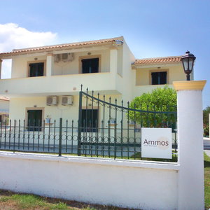 Sejur Ammos Apartments vacanta Roda