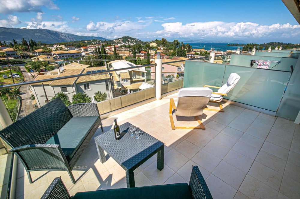 Palapart Gikas Suites And Studios