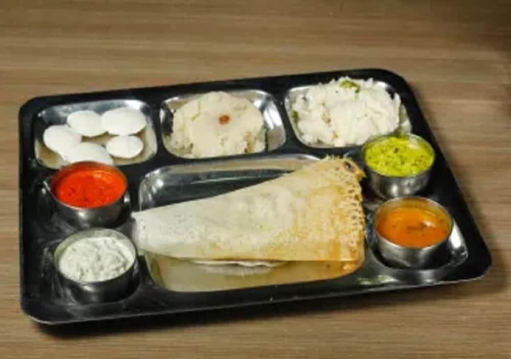 Hotel Sri Sai Residency