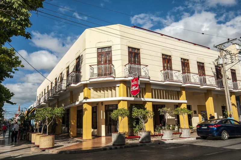 Hotel Hotel E Martí