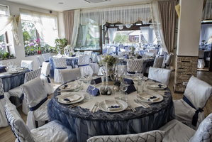 Hotel Armonia By Aristocratis cazare Targu Neamt