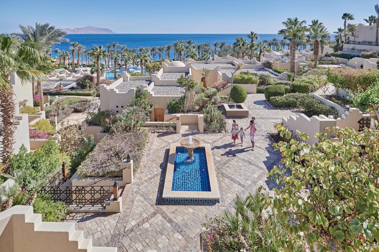dal travel Four Seasons Resort Sharm