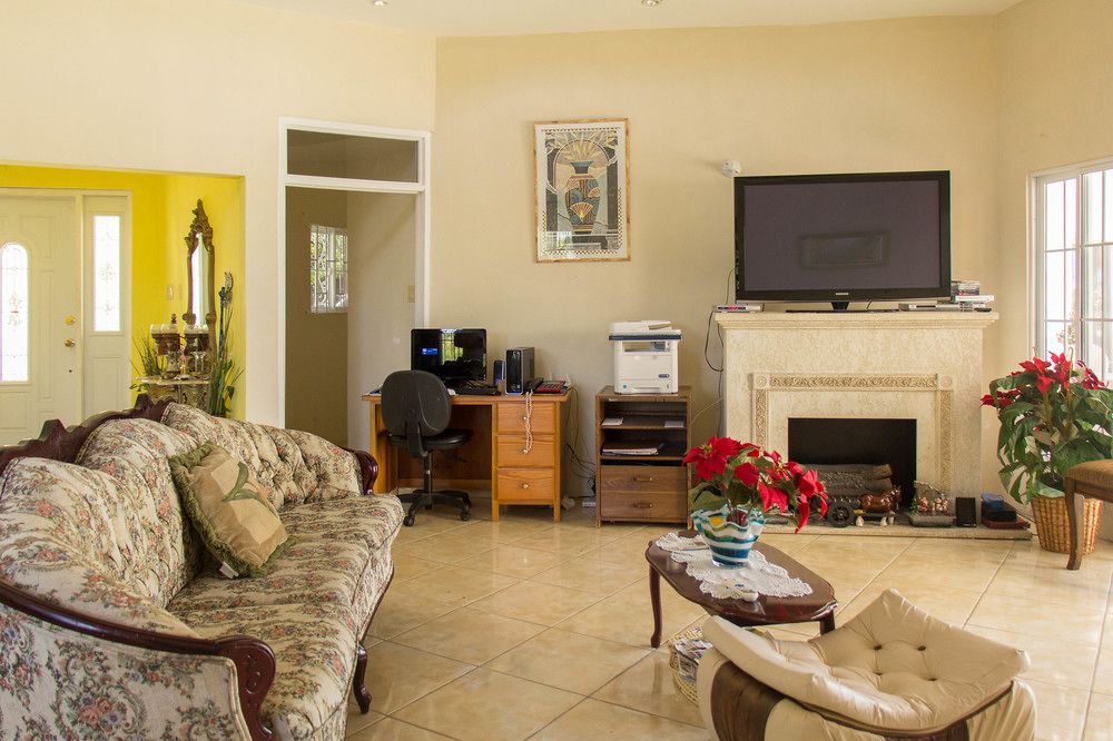 Hotel Chateau De La Rose Bed And Breakfast